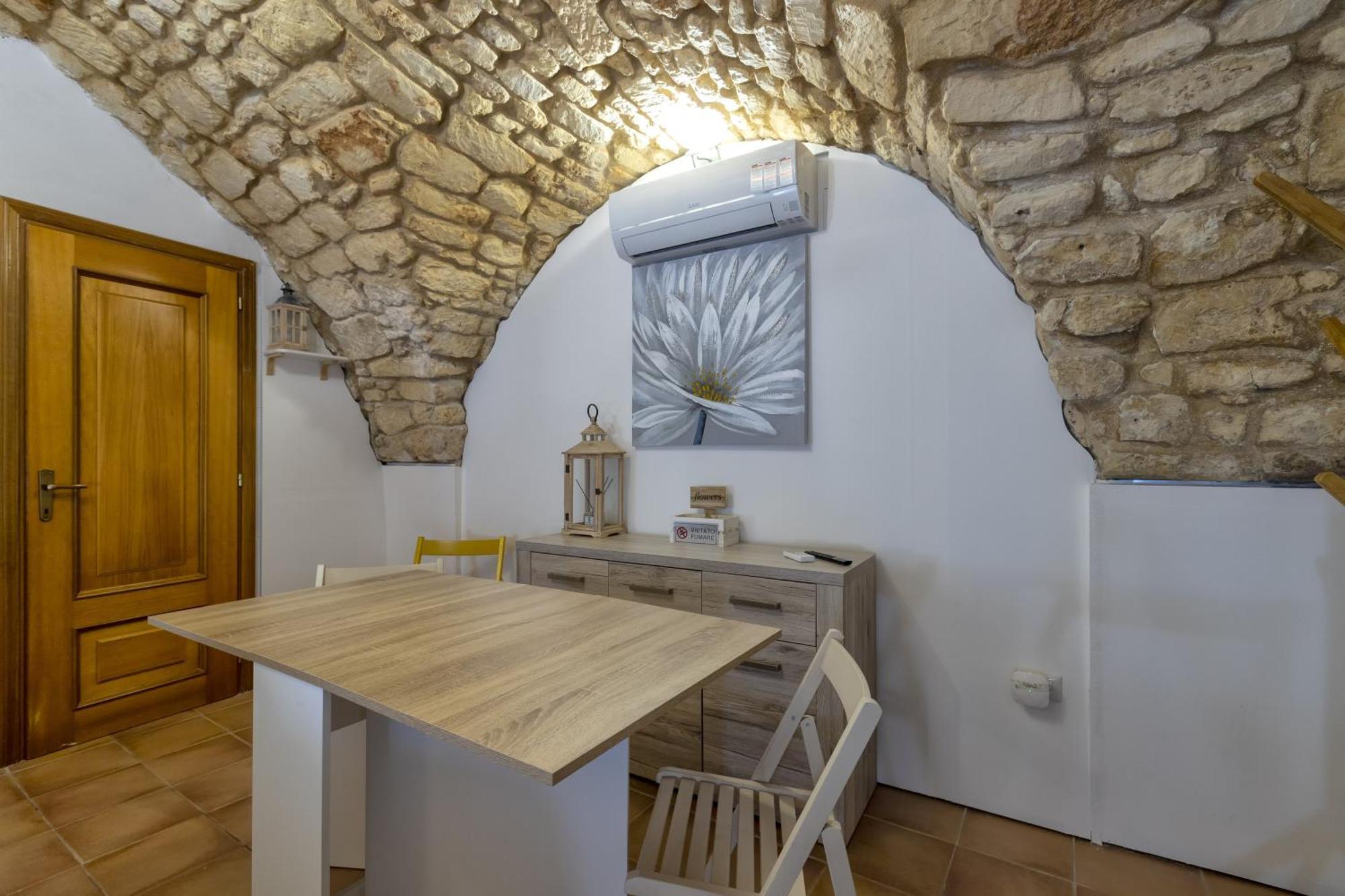 La Casetta Di Pietra Sassari Dış mekan fotoğraf